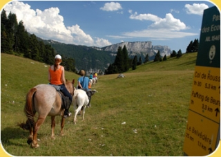  Equitación juvenil en Vercors 